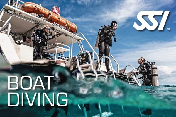 Boat Diving Utila